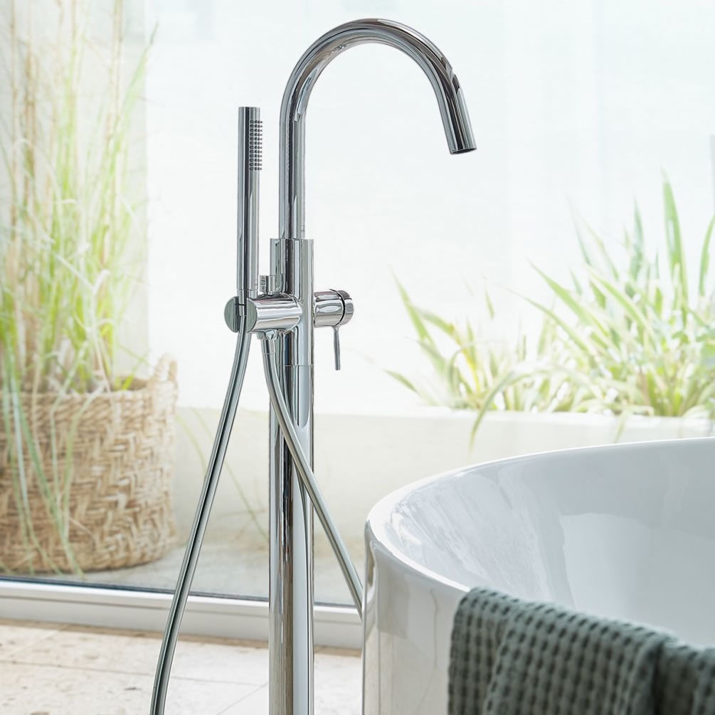 Vado Safari Lever Chrome Floostanding Bath Shower Mixer - Lifestyle